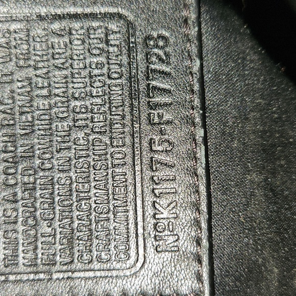 Coach VGUC Gallery Patent Leather embossed tote - Picture 7 of 14